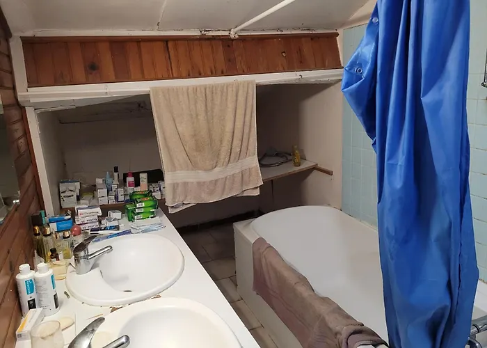 Guest house Maison De Maitre 3*